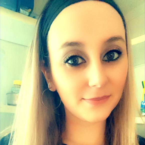 Meet your Posher, Samantha - Picture 1 of 1